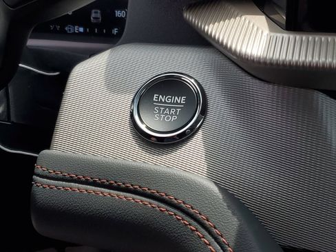 New 2026 Ford Explorer Active w/ Active Comfort Package AWD/4WD image 17