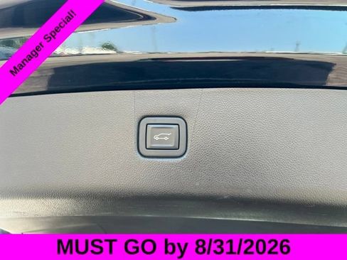 Used 2024 Chevrolet Blazer LT w/ Convenience Package FWD image 29