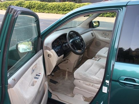 Used 2002 Honda Odyssey EX image 5