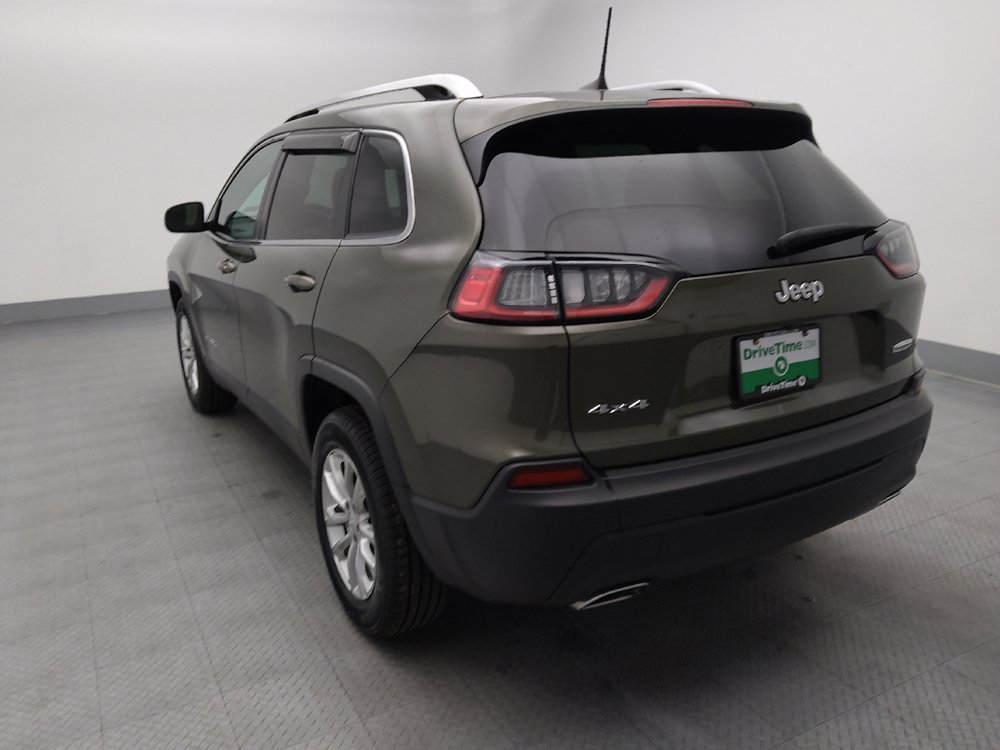 Used 2019 Jeep Cherokee Latitude w/ Cold Weather Group AWD/4WD image 6