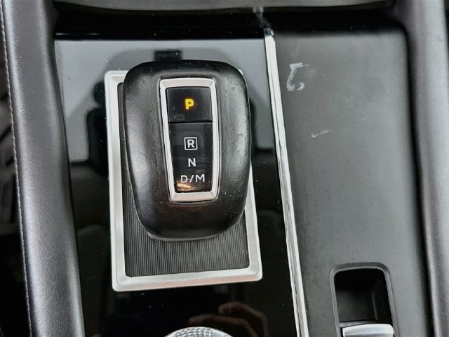 Used 2023 Mitsubishi Outlander SE FWD image 17