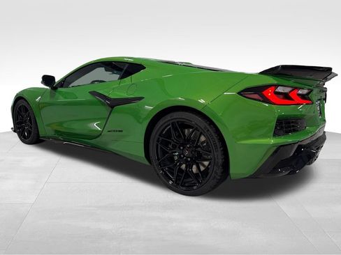 New 2026 Chevrolet Corvette Z06 w/ Stealth Interior Trim Package RWD image 54