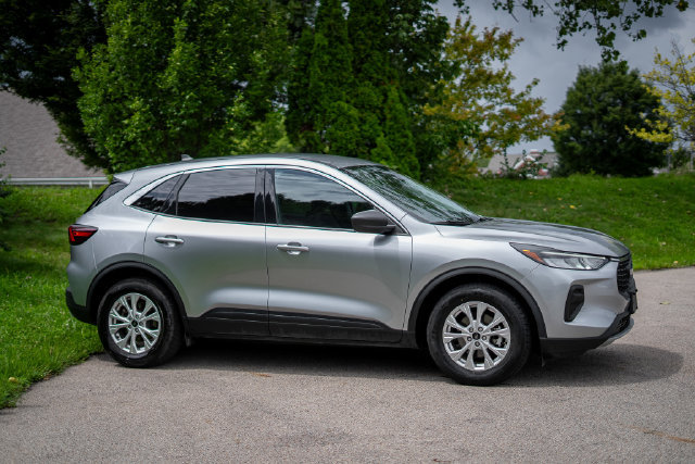 Used 2024 Ford Escape Active FWD image 4