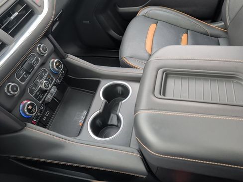 Used 2023 GMC Yukon AT4 w/ AT4 Premium Plus Package image 22