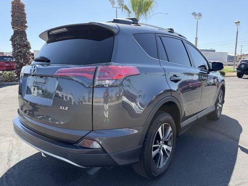 Used 2018 Toyota RAV4 XLE w/ Plus Extra Value Package FWD image 5