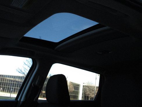 Used 2016 Honda Fit EX image 21