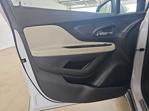 Used 2019 Buick Encore Preferred w/ Safety Package FWD image 31