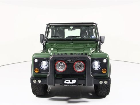 Used 1997 Land Rover Defender 90 AWD/4WD image 3