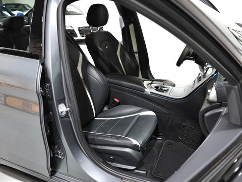 Used 2018 Mercedes-Benz C 63 AMG S image 4
