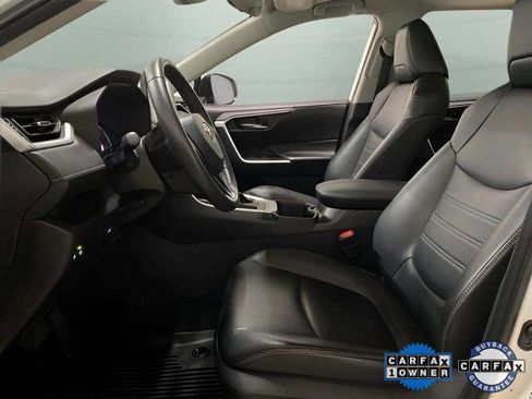 Used 2024 Toyota RAV4 XLE Premium image 61