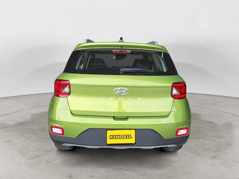 Used 2021 Hyundai Venue SEL w/ Cargo Package FWD image 6
