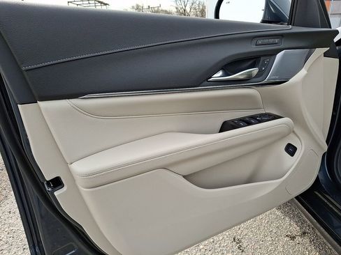 Used 2026 Cadillac CT4 Premium Luxury image 44