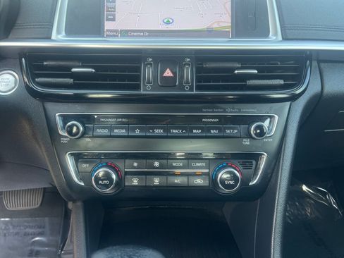 Used 2019 Kia Optima EX w/ EX Premium Package FWD image 20