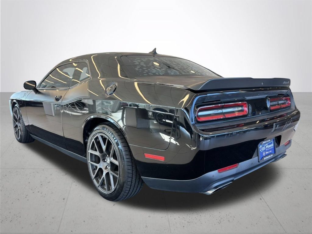Used 2017 Dodge Challenger R/T w/ Quick Order Package 28P T/A RWD image 10