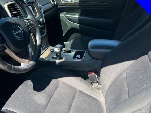 Used 2014 Jeep Grand Cherokee Laredo RWD image 4