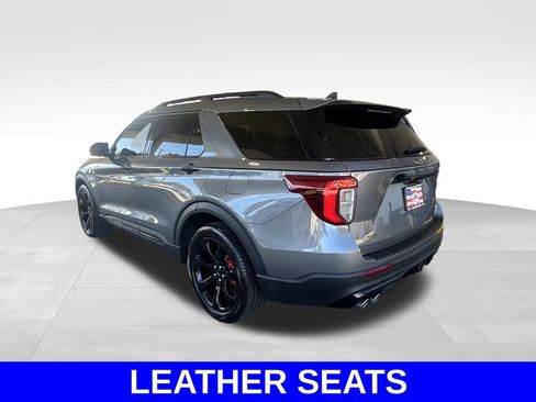 Certified 2022 Ford Explorer ST w/ ST Street Pack image 7