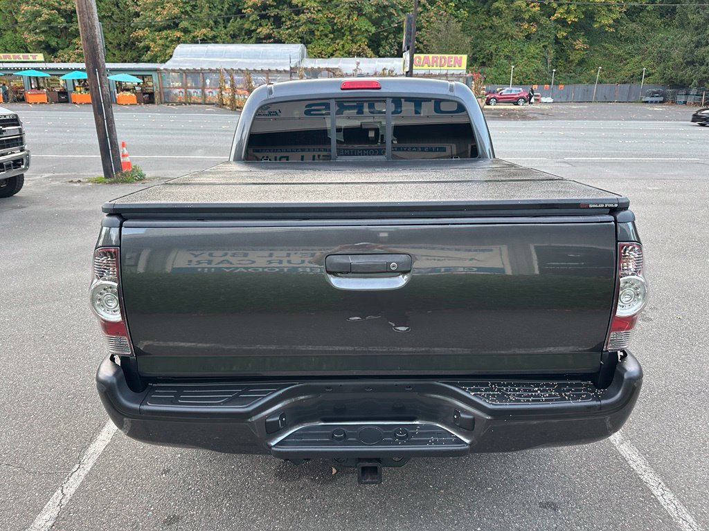 Used 2011 Toyota Tacoma 4x4 Double Cab w/ TRD Sport Pkg w/JBL Audio image 6