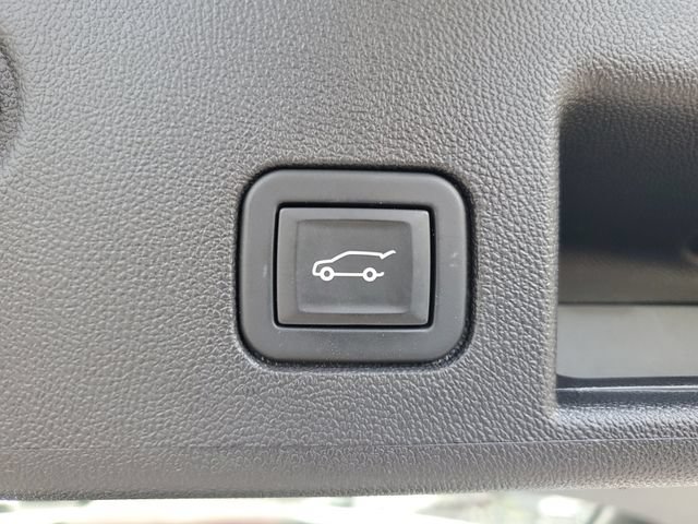 Certified 2022 Chevrolet Equinox Premier FWD image 9