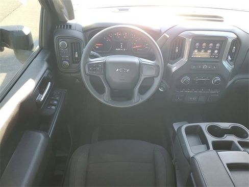 Used 2025 Chevrolet Silverado 2500 Custom w/ Custom Value Package image 24