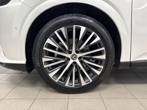 Used 2023 Lexus RX 350 Premium Plus w/ Cold Area Package AWD/4WD image 10