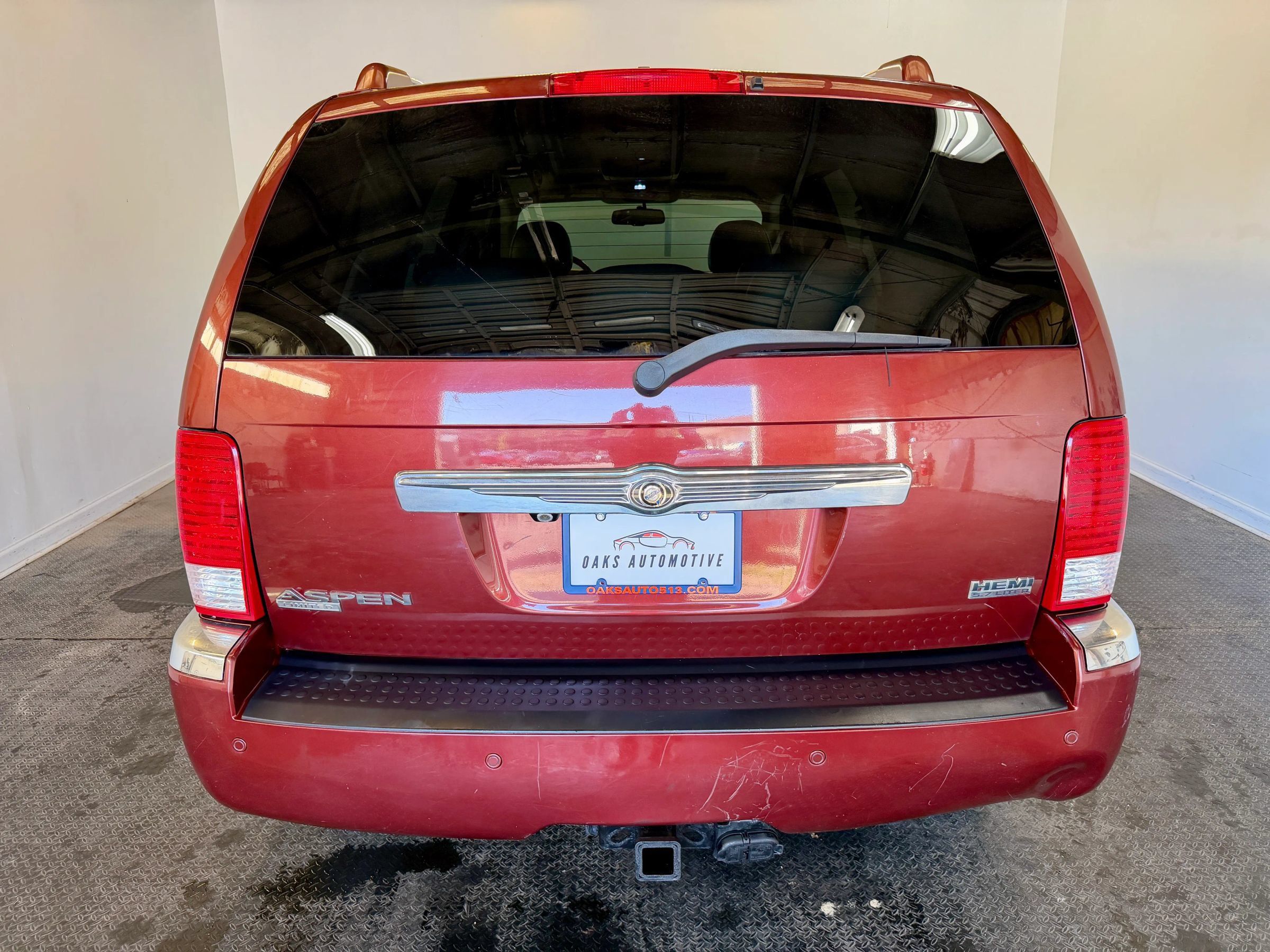 Used 2008 Chrysler Aspen Limited AWD/4WD image 6