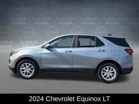 Used 2024 Chevrolet Equinox LT FWD image 2
