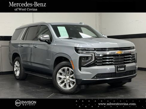Used 2025 Chevrolet Tahoe Premier AWD/4WD image 1