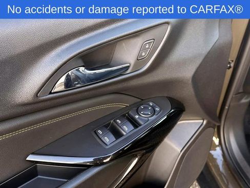 Certified 2024 Chevrolet Trax ACTIV w/ Sunroof Package image 18