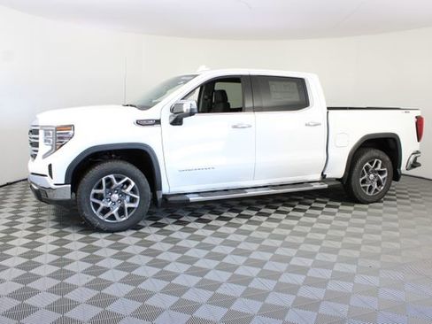 New 2026 GMC Sierra 1500 SLT w/ SLT Premium Plus Package AWD/4WD image 2