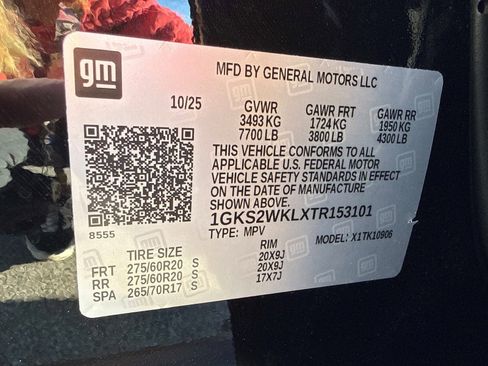 Used 2026 GMC Yukon XL AT4 Ultimate w/ LPO, Floor Liner Package AWD/4WD image 37