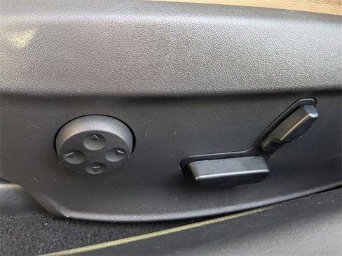 Used 2016 Tesla Model S 75 image 21