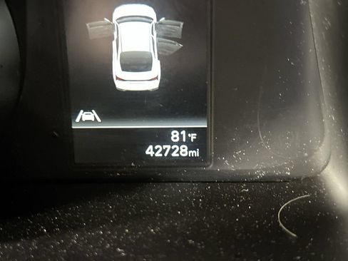 Used 2023 Hyundai Elantra SEL FWD image 33