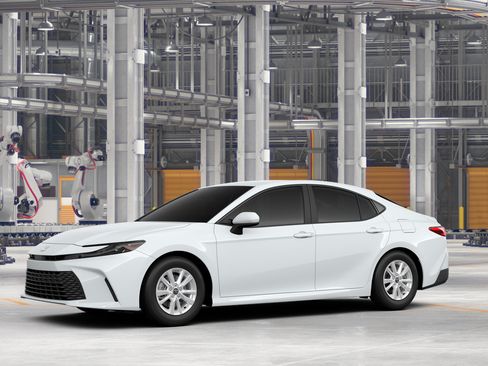 New 2026 Toyota Camry LE FWD image 2