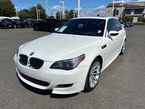 Used 2006 BMW M5 RWD image 1