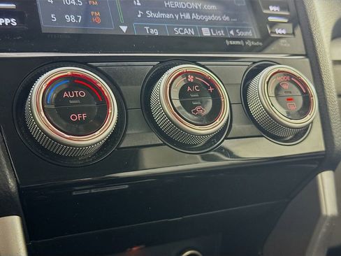 Used 2017 Subaru Forester 2.5i Premium w/ All-Weather Package image 18