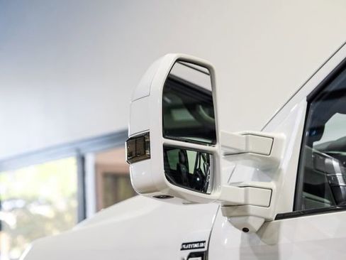 Used 2026 Ford F450 Platinum w/ Platinum Plus Package image 40