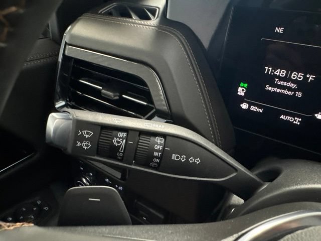 Used 2025 GMC Yukon AT4 w/ Premium Trailering Package AWD/4WD image 42