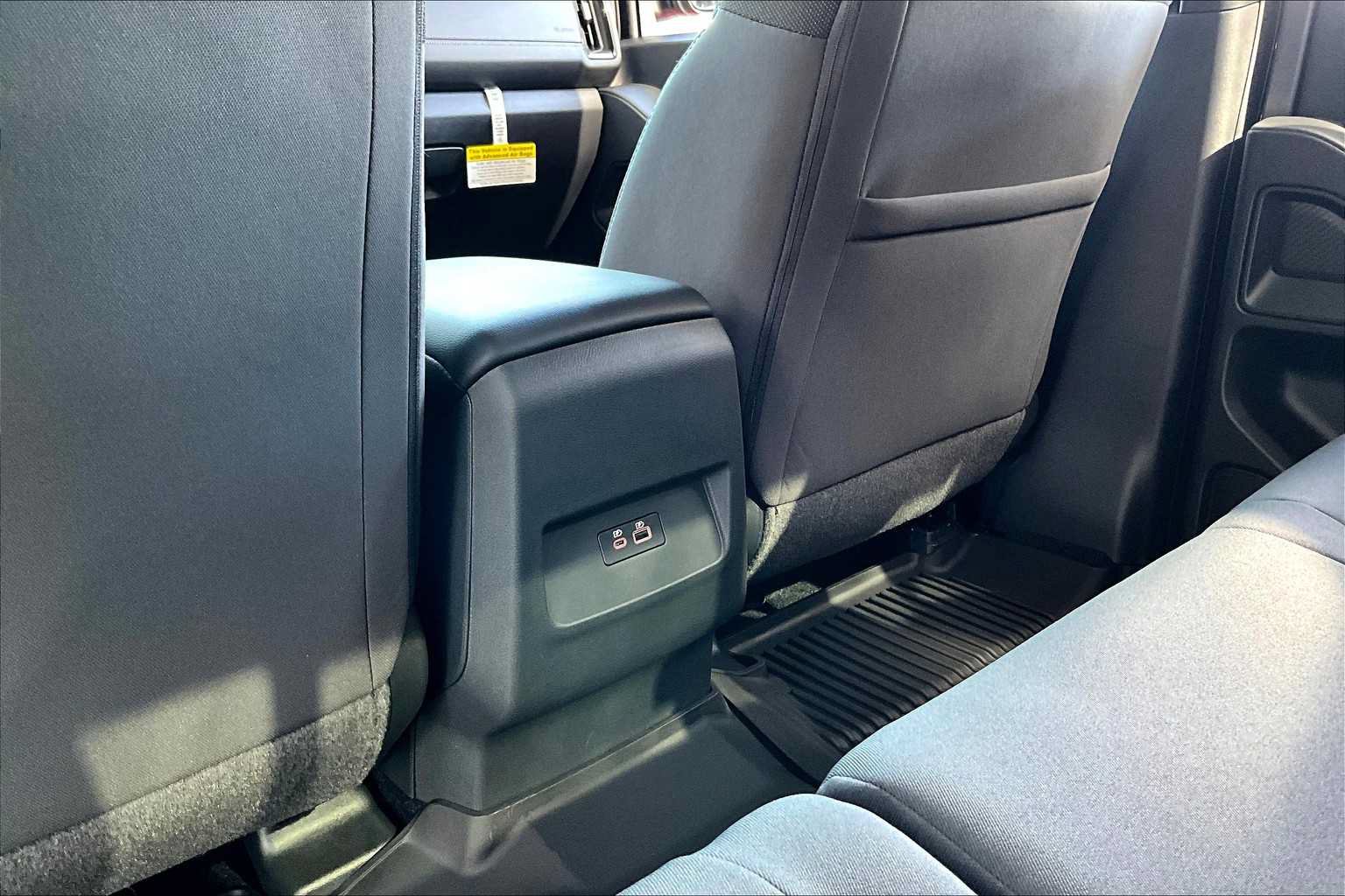Used 2026 Nissan Frontier SV w/ All-Weather Content Package RWD image 20