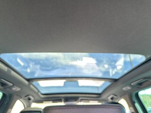 Used 2017 Volkswagen Touareg Wolfsburg Edition AWD/4WD image 20