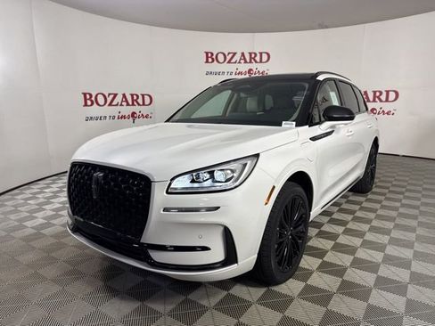 New 2025 Lincoln Corsair Grand Touring w/ Equipment Group 301A image 3