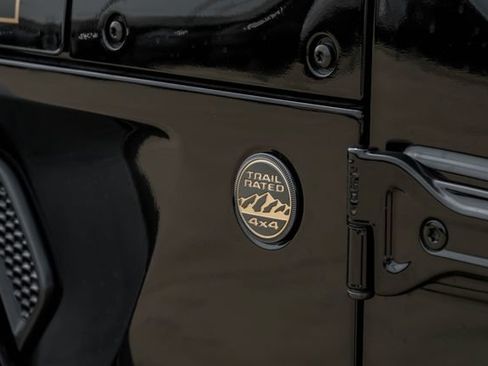 Used 2024 Jeep Wrangler Unlimited Rubicon 392 AWD/4WD image 67