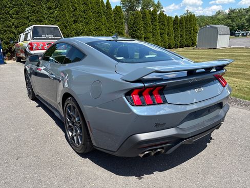 Used 2024 Ford Mustang GT Premium w/ GT Performance Package RWD image 7