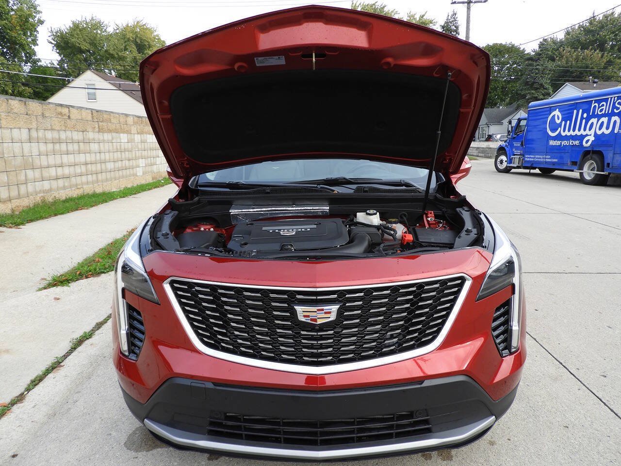 Used 2021 Cadillac XT4 Premium Luxury AWD/4WD image 11