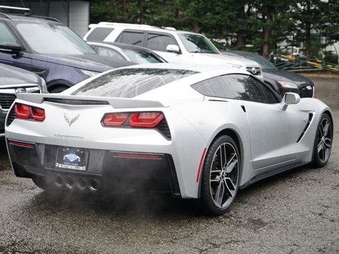 Used 2015 Chevrolet Corvette Stingray Coupe w/ 2LT Preferred Equipment Group image 5