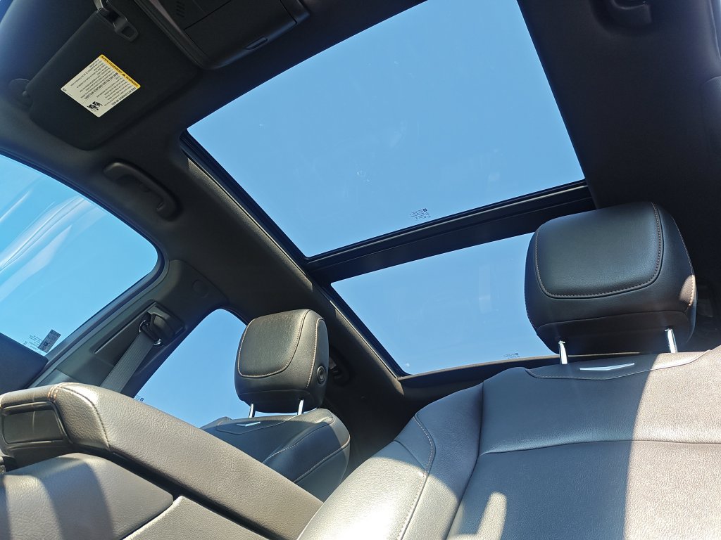 Used 2023 Cadillac XT4 Sport w/ LPO, Onyx Lite Package AWD/4WD image 26