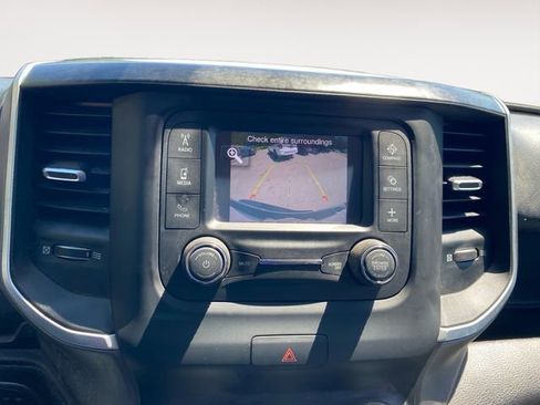 Used 2020 RAM 1500 Big Horn AWD/4WD image 26