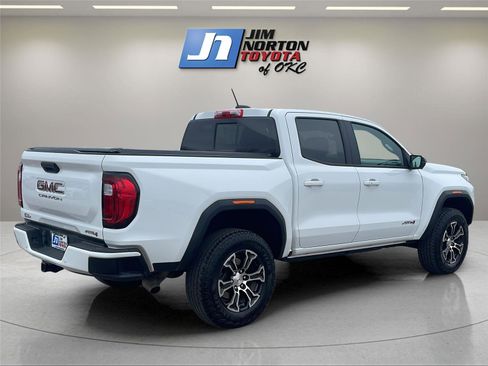 Used 2023 GMC Canyon AT4 w/ AT4 Premium Package image 5