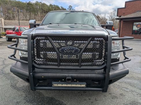 Used 2015 Ford F250 Lariat w/ Lariat Ultimate Package AWD/4WD image 8