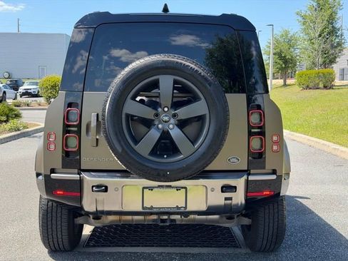 Certified 2020 Land Rover Defender 110 X image 7