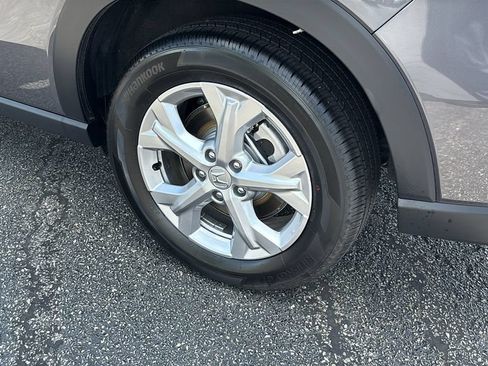 Certified 2025 Honda HR-V LX image 9